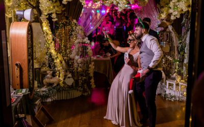 A Picture-Perfect Wedding: How Photobooths Add Magic to Your Special Day